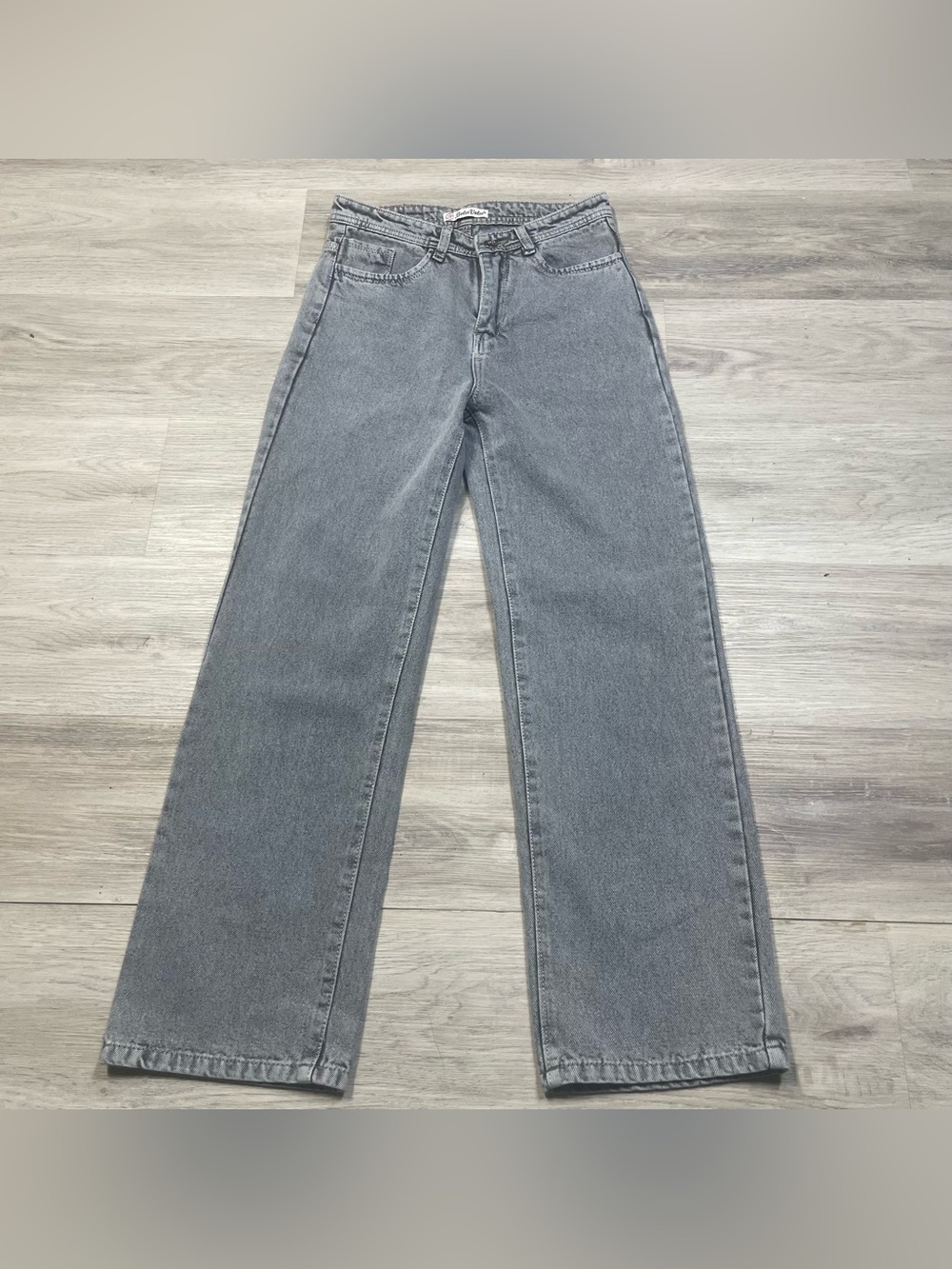 High-Rise Wide Leg Jeans in Gray